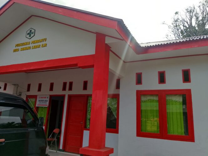 
 Plt Dinkes Bungkam, Proyek Pustu Setengah Miliar Retak di Usia Dini